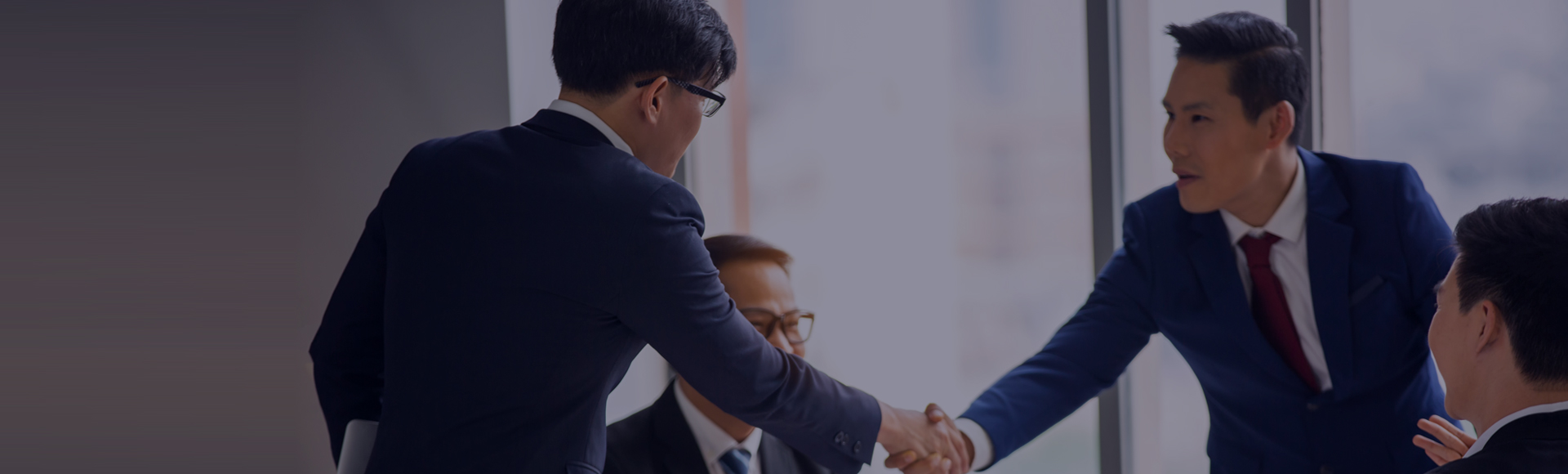 我們胸懷鴻鵠之志
希望以開放融合的心態，和你一起預見未來！